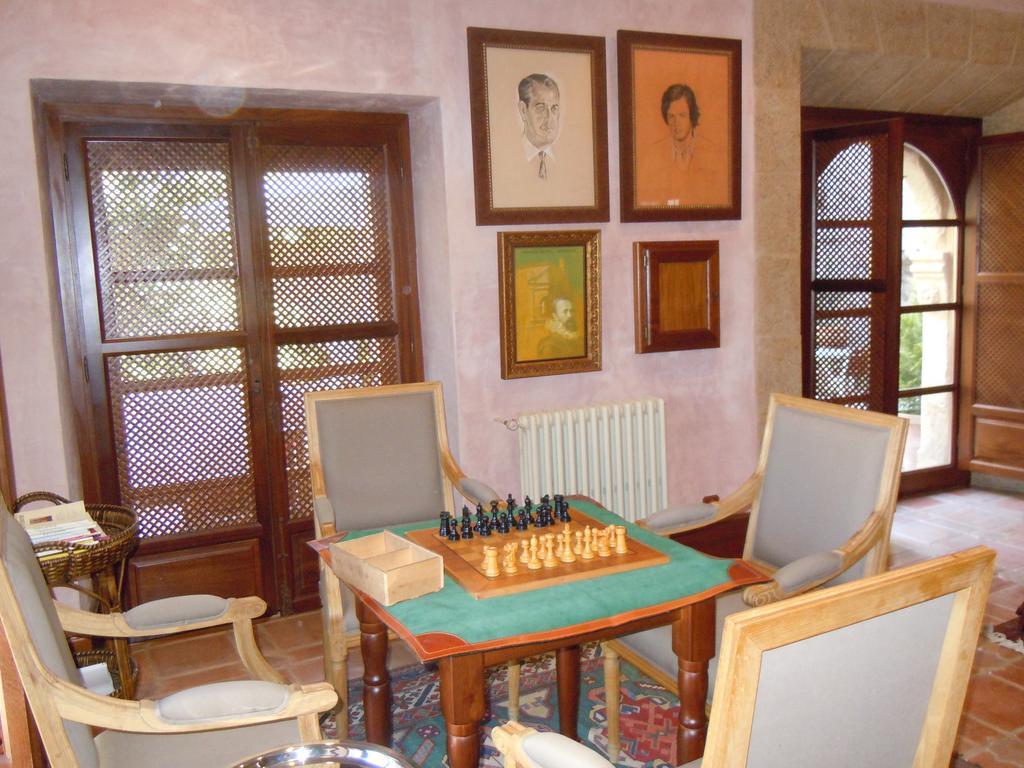 Palacio Chaves Hotel Трухильо Екстериор снимка