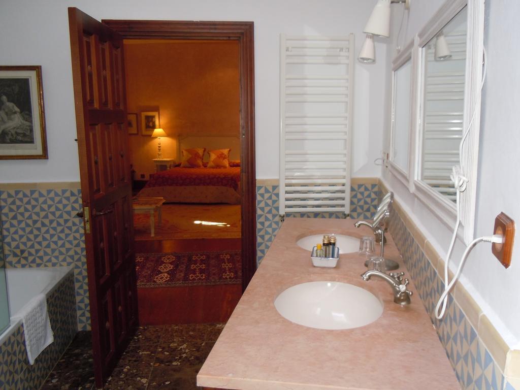 Palacio Chaves Hotel Трухильо Стая снимка